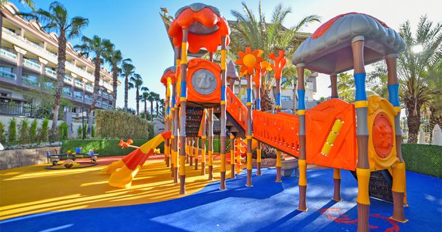 Royal-Dragon-2024-PLAYGROUND
