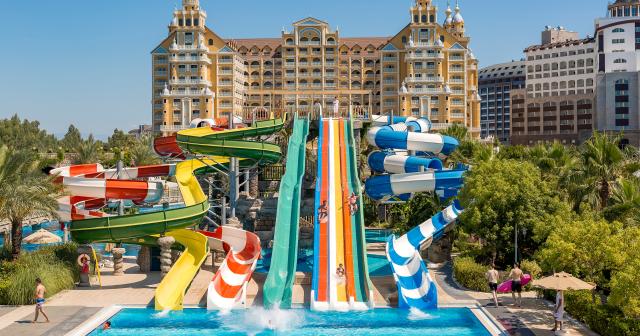 Royal-Holiday-Palace-2024-AQUAPARK-01