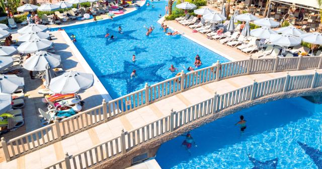 Royal-Seginus-POOL-2022