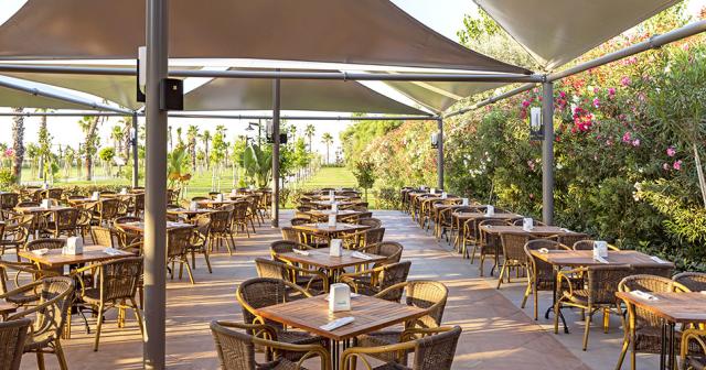 Royal-Seginus-RESTAURANT-TERRACE-2022