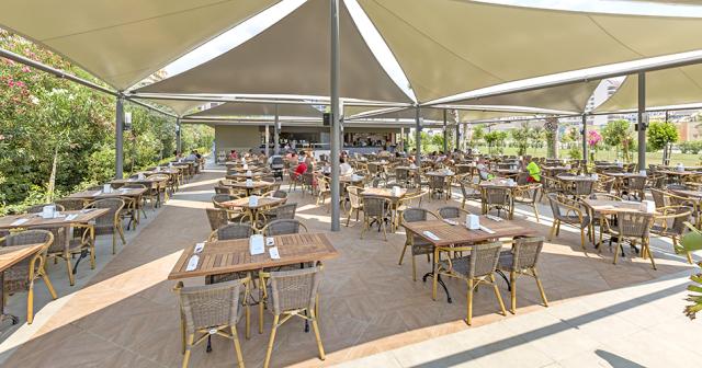 Royal-Seginus-RESTAURANT3
