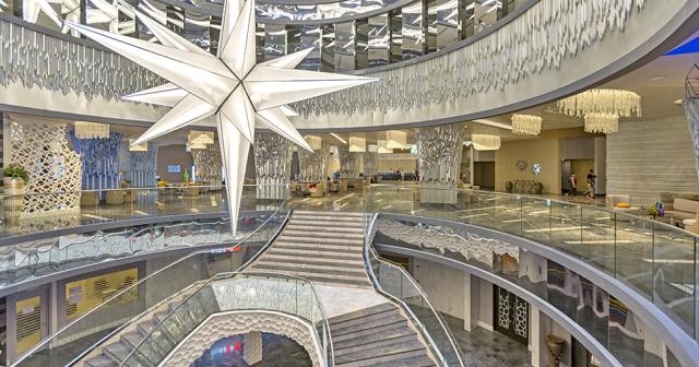 Royal-Seginus-LOBBY