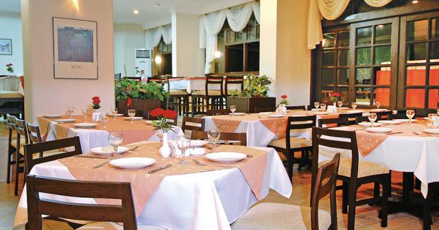 Anitas-Beach-RESTAURANTnew