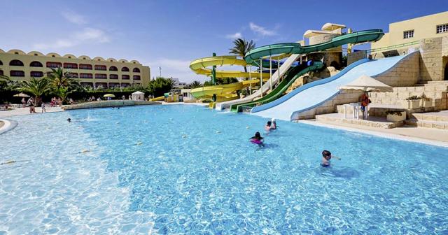 Houda-Golf-Skanes-Monastir-POOL-3