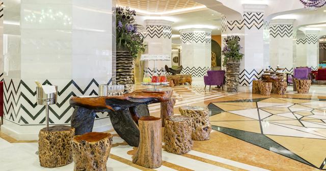 Royal-Taj-Mahal-LOBBY