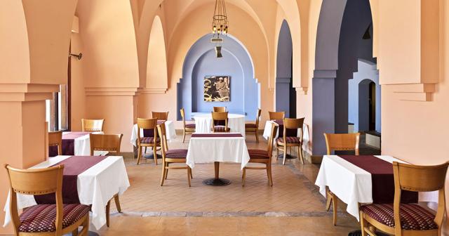 Radisson-Blu-Resort-El-Quseir-MAIN-RESTAURANT-2022