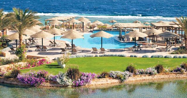 Radisson-Blue-Resort-El-Quseir-SEAVIEW