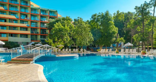 Mpm-Kalina-Garden-POOL-2025-01