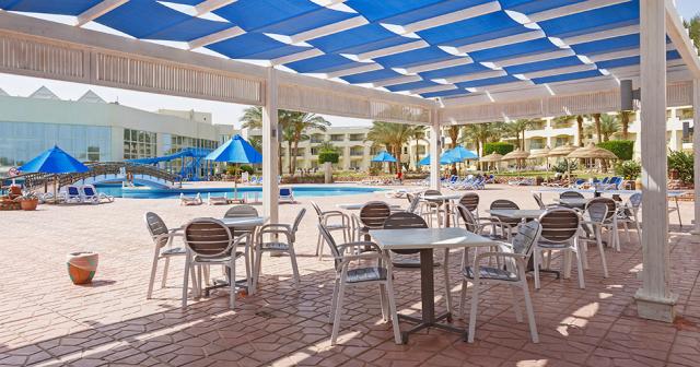 Aurora-Oriental-Resort-BAR