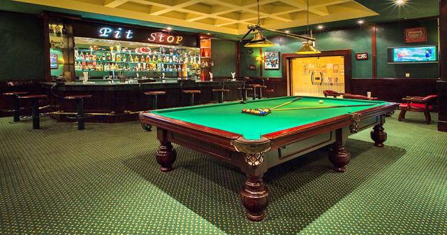 Aurora-Oriental-Resort-BILLIARDS