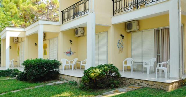 Mimoza-Beach-2023-HOTEL-BUILDING