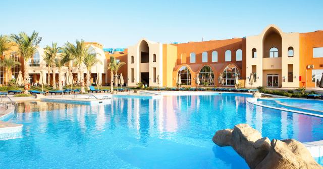 Life-Resort-Coral-Hill-2025-POOL-01