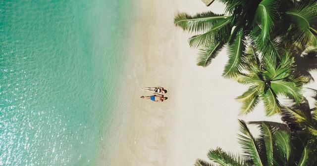 Paradise-Cove-Boutique-BEACH-2022