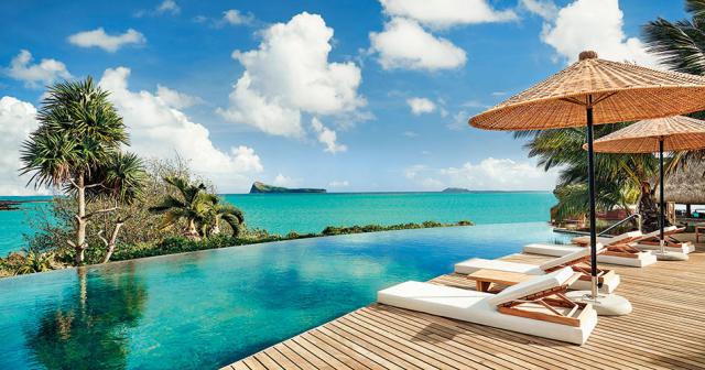 Paradise-Cove-Boutique-POOL-2022