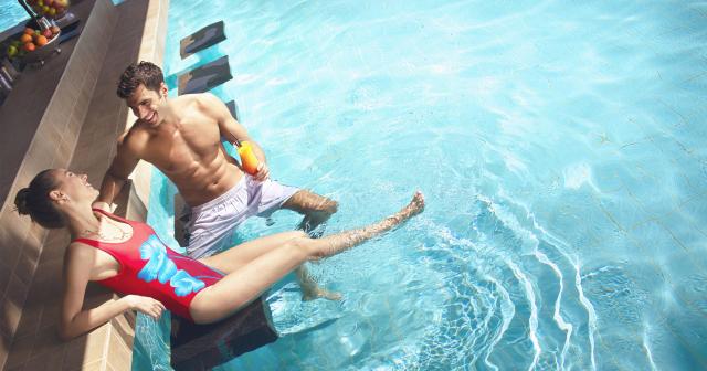 Beach-Rotana-2025-POOL-BAR-02