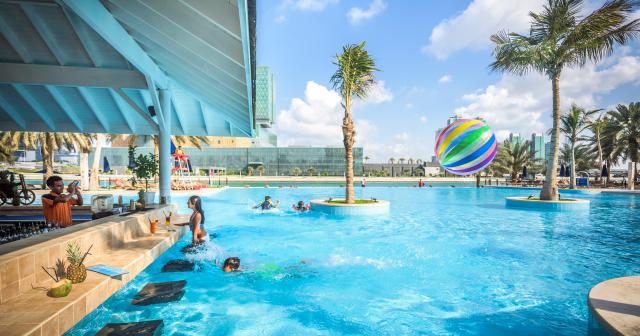 Beach-Rotana-POOL-BAR-2025