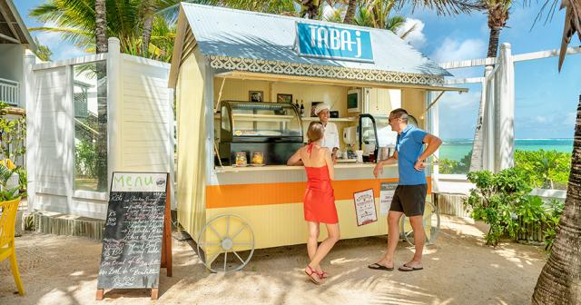Tropical-Attitude-RESTAURANT-3