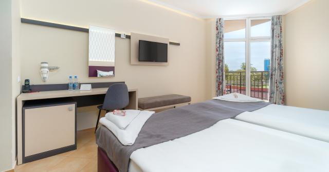 Mpm-Astoria-ROOM-2025-02