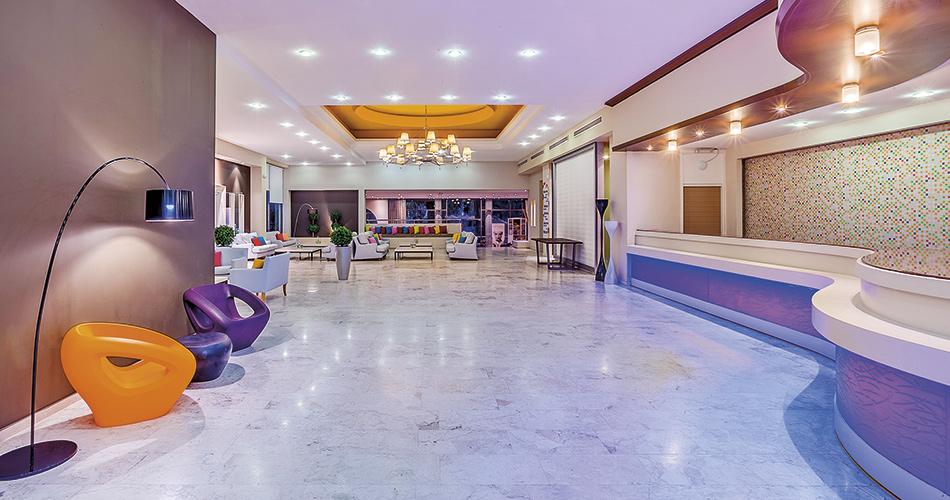 Kipriotis-Hippocrates-LOBBY