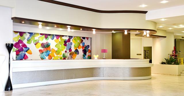Kipriotis-Hippocrates-RECEPTION