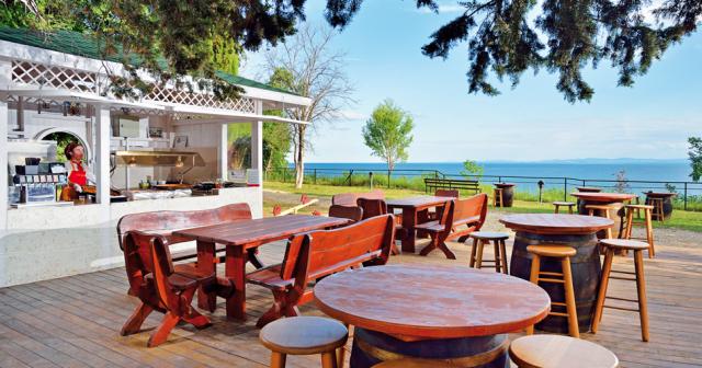 Sol-Nessebar-Bay-and-Mare-TERRACE-BAR-2022