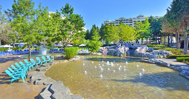 Sol-Nessebar-Bay-and-Mare-GEYZER-WATERPARK