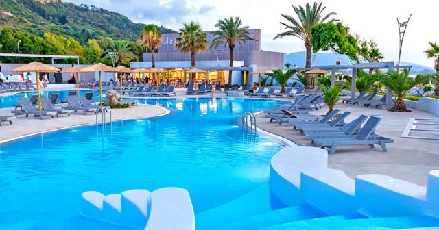 Akti-Imperial-Deluxe-Spa-Resort-POOL-2018