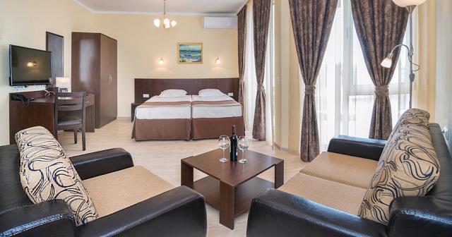 Rome-Palace-Deluxe-STUDIO-SUPERIOR