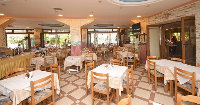 Gouvia-RESTAURANT