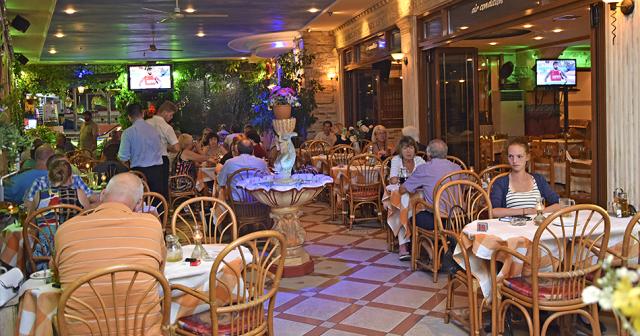 Gouvia-RESTAURANT2