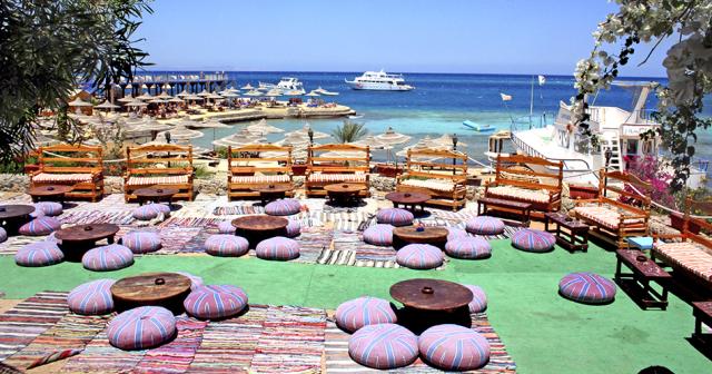 Sphinx-Aqua-Park-Beach-Resort-BEACH