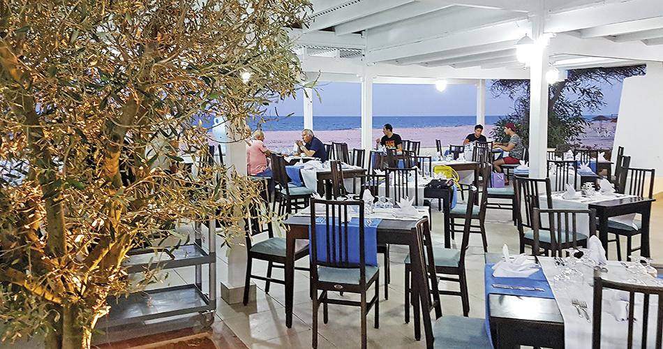 Club-Salammbo-Hammamet-and-Aquapark-TERRACE