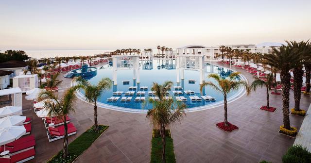 Selectum-Luxury-Resort-POOL-2021