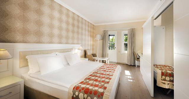 Club-Nena-LARGE-ROOM-2020