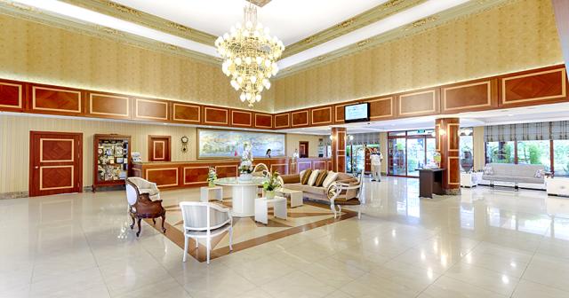 Club-Nena-LOBBY