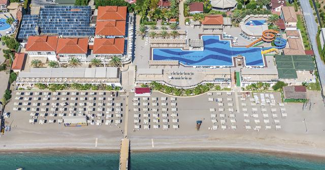 Club-Nena-BEACH