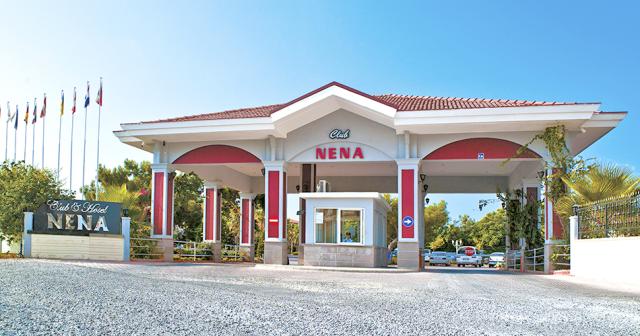Club-Nena-ENTRANCE