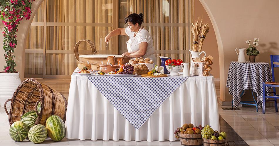 Kipriotis-Village-GREEK-BREAKFAST