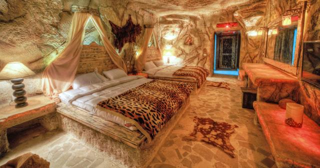 Caves-Beach-Resort-ROOM