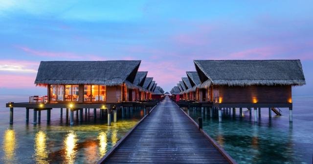 Adaaran-Select-Hudhuranfushi-WATER-VILLAS