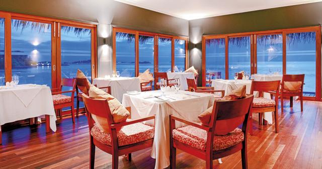 Adaaran-Select-Hudhuranfushi-RESTAURANT2