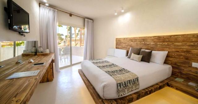 Meraki-Resort-GYPSTER-ROOM-02