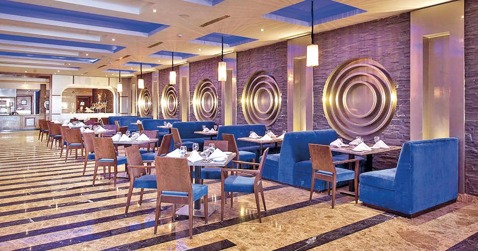 Sunrise-Arabian-Beach-Resort-RESTAURANT
