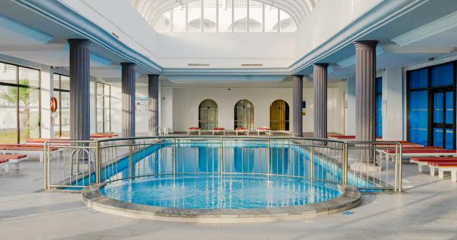 One-Resort-Jockey-2025-INDOOR-POOL