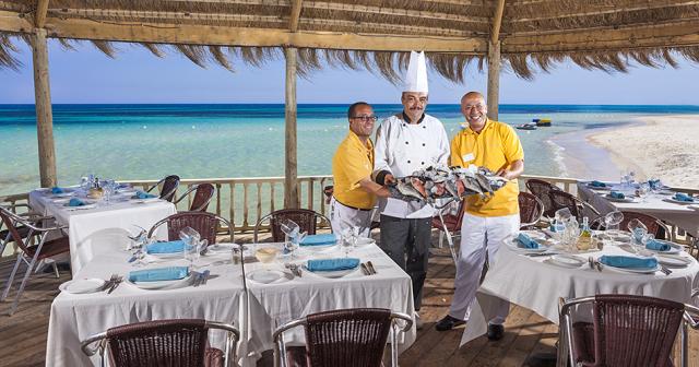 Hammamet-Beach-BEACH-RESTAURANT