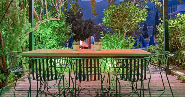 Koukounaria-Hotel-and-Suites-OUTSIDE-SITTING-2