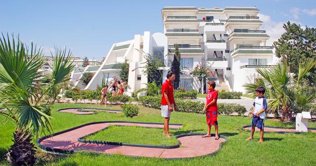 El-Mouradi-Palm-Marina-2024-MINIGOLF