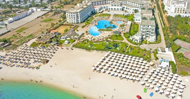 El-Mouradi-Palm-Marina-BEACH