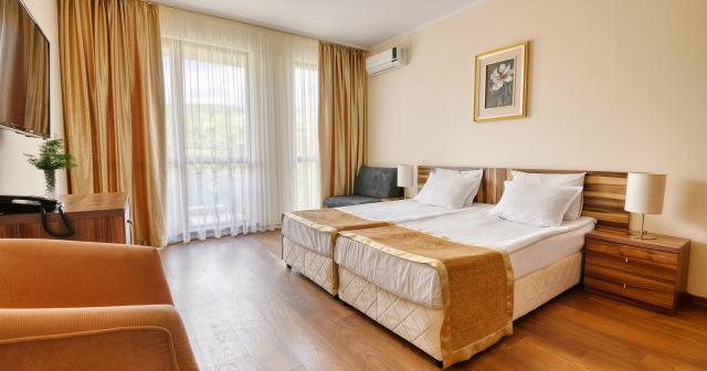 Aparthotel-Golden-Line-2025-ROOM-04