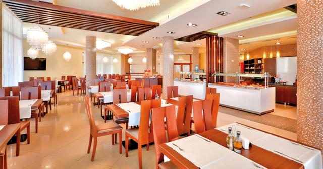 Golden-Line-RESTAURANT-2022